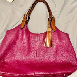 B Makowski large pink leather hobo bag.